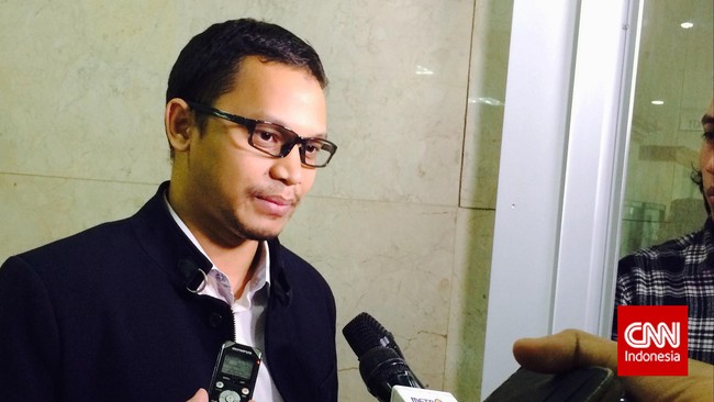 Hanafi Rais minta pembagian tugas panglima dan wakil panglima TNI harus ditegaskan dalam peraturan internal TNI.