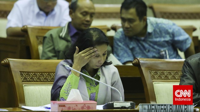 Wakil Ketua DPR Fadli Zon menjelaskan, pelarangan Rini menghadiri rapat di DPR, merupakan hasil rekomendasi panitia khusus (Pansus) angket Pelindo II.