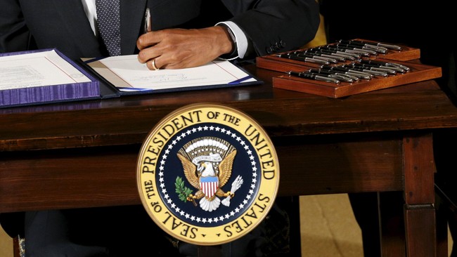 Eks menteri era Obama, Julian Castro mengaku siap maju di Pilpres AS 2020 sekaligus menjadi kandidat presiden keturunan latin pertama di Negeri Paman Sam.