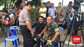 Pangdam, Kapolda dan Gubernur Ikut Tunggui Jenazah Hercules