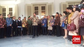 Ahok Minta Transaksi Operasi Pasar Secara Nontunai