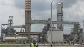 Sentimen Diskusi Dagang AS-China Bikin Harga Minyak Lesu