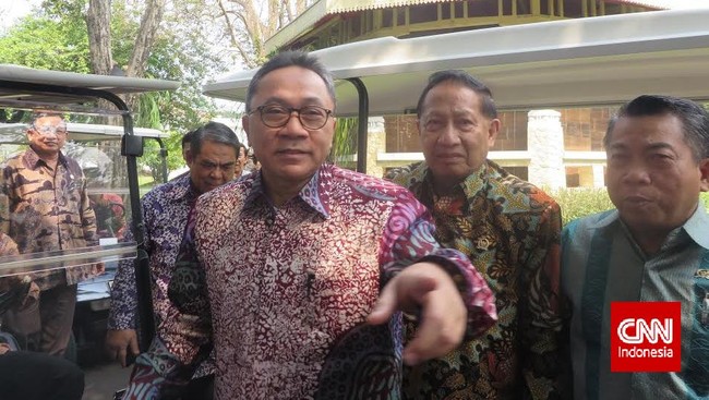 Lama masa transisi itu akan tergantung perkembangan situasi dan respons dari masyarakat.