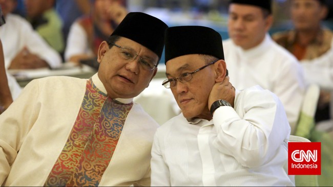 Pertemuan pertama digelar siang ini di Hotel Sultan. Pertemuan kedua akan berlangsung malam nanti di Kantor Dewan Pimpinan Pusat Partai Keadilan Sejahtera.