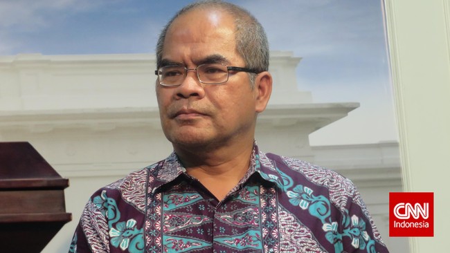 Sri Mulyani Tunjuk Eks Bos KPK-Aktivis Anti Korupsi Pimpin Komwasjak Menkeu Sri Mulyani menunjuk eks pimpinan KPK Amien Sunaryadi dan aktivis antikorupsi Zainal Arifin Mochtar sebagai pimpinan Komite Pengawas Perpajakan.