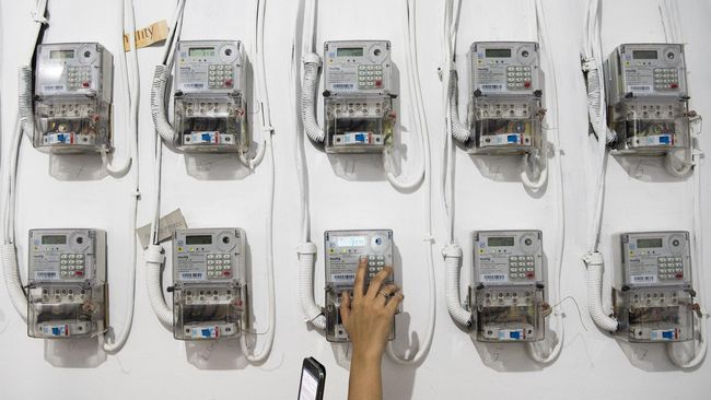 Diskon 50 persen tarif listrik berlaku bagi beberapa kategori pelanggan. Berikut daftar pelanggan listrik yang dapat diskon 50% pada Januari-Februari 2025.