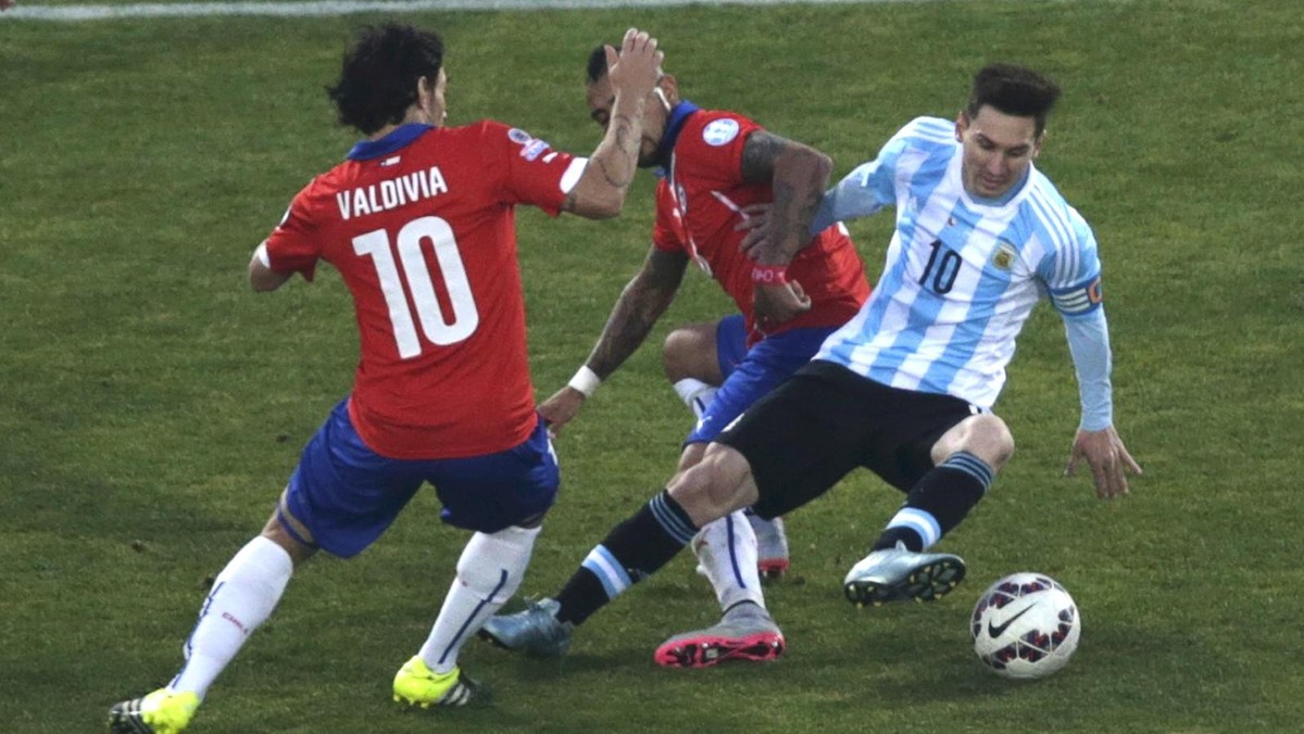 Foto-foto Terbaik Laga Keras Final Copa America