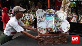 KPK Ingatkan ASN Tak Boleh Terima Parsel Lebaran