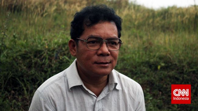 Mathias Muchus mengaku tertarik batu akik karena "diracuni" rekan kerjanya di film terbaru berjudul Dreams, yakni komedian Jody Sumantri.