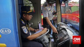 Ahok Desak Kemenhub Cabut Izin Trayek Bus AKAP Nakal