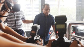 Usai Dijemput Paksa, Penyidik KPK Cecar Bupati Morotai