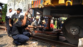 Jadwal Keberangkatan Kereta Api Terlambat Imbas Anjlok Lodaya