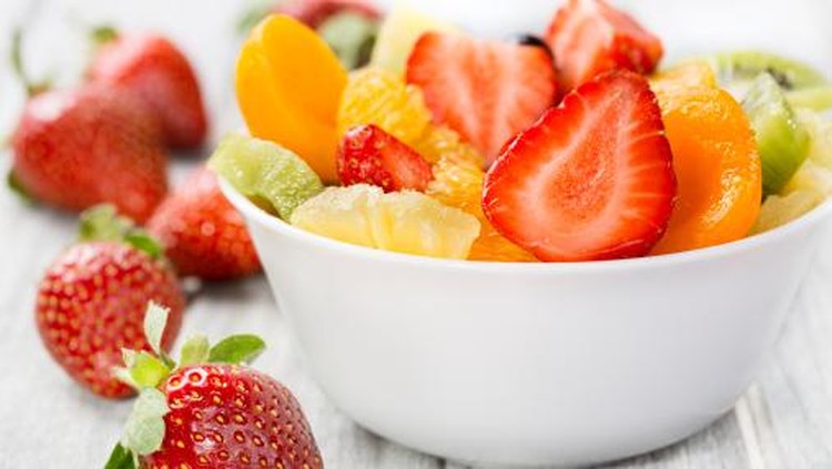 Ibu hamil penting banget makan buah. Nah, berikut ini 12 jenis buah yang dianjurkan banget dikonsumsi ibu hamil, Bun.