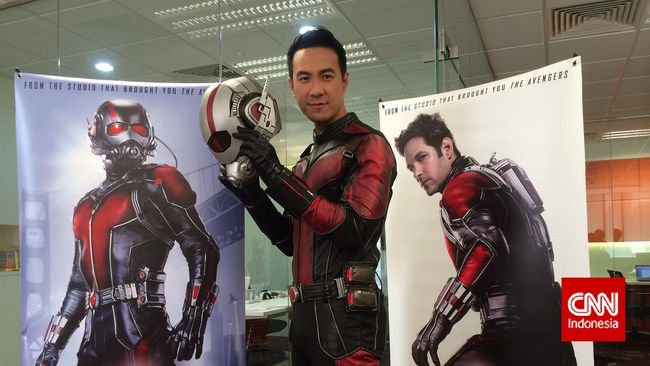 Jika nanti kesampaian membuat film pahlawan super, ia tidak ingin menonjolkan mutan. Baginya, siapa saja bisa jadi pahlawan super, tanpa perlu kostum.