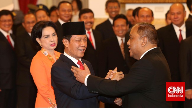 Komisi I belum akan menggelar uji kelayakan dan kepatutan calon kepala BIN karena Presiden Jokowi belum mengajukan satu calon kepada DPR.