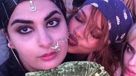 Rihanna Temukan Pemeran Video Musik via Instagram