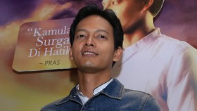 Fedi Nuril Balas 'Salam Tempel' Lebaran dari Penggemar