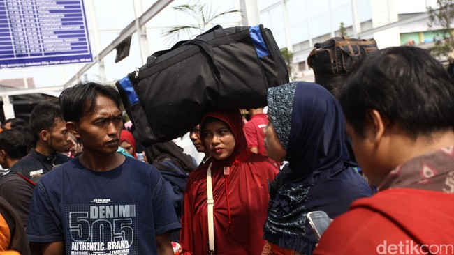 Operasi Ketupat dijalankan untuk mengantisipasi kemungkinan adanya gangguan saat arus mudik Lebaran berlangsung. 