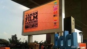 Walikota Bandung Buka Lagi Taman Film untuk Nobar Persib