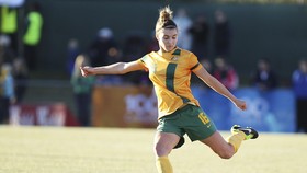 Bek Perempuan Australia Jadi Sampul Fifa 16