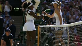 Sharapova Belum Punya Jawaban untuk Serena