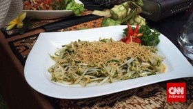 Menu Buka Puasa: Tumis Tauge Teri Asin dari Sisca Soewitomo