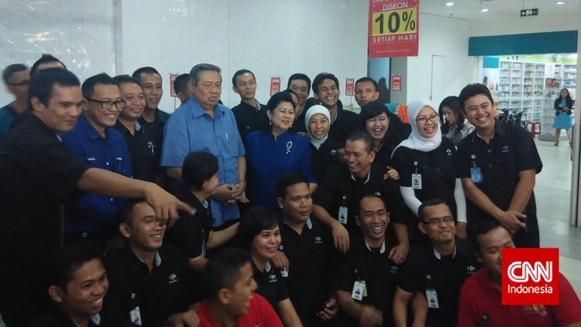 Ada 26 netizen yang hadir dari berbagai daerah seperti Jabodetabek, Bandung, Purwokerto, Surabaya, Tasikmalaya, dan Lumajang.