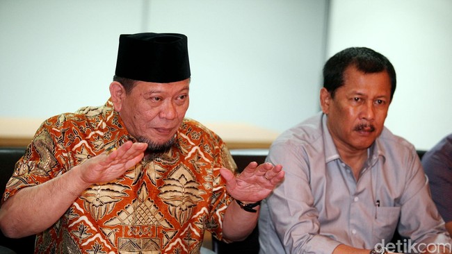 Ketua Umum PSSI akan memberikan Kemenpora rekomendasi menggelar turnamen Piala Kemerdekaan namun dengan syarat-syarat tertentu.