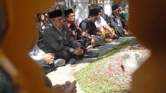 Ketua PBNU, Said Aqil Siroj menjelaskan tema dalam Muktamar ke-33 NU yaitu tentang gabungan Islam dengan nilai budaya lokal di Indonesia.