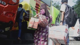 Tahun Ini Jumlah Pemudik dari Terminal Pulo Gadung Menurun