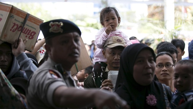 Pergerakan masyarakat saat mudik seringkali mengesampingkan aspek perlindungan dan keamanan terhadap anak saat melakukan perjalanan mudik.