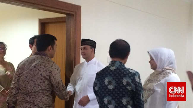"Setelah ayah Mas Anies meninggal, semua keluarga diboyong ke Jakarta untuk Lebaran," ujar istri Mendikbud Anies Baswedan.
