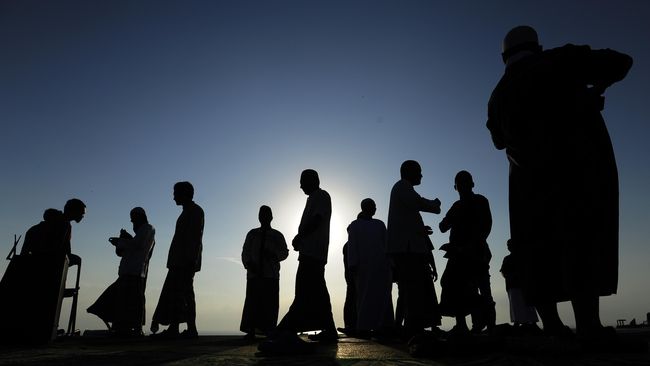 Khutbah Jumat bertema Maulid Nabi ini diharapkan membuat jemaah dapat meneladani semua hal yang dicontohkan oleh Nabi Muhammad.