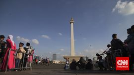 Akhir Pekan Lebaran, Pedagang Monas Untung Ratusan Ribu