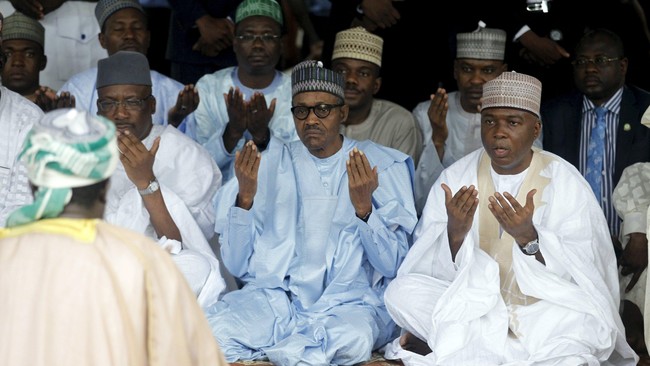 Dua bom bunuh diri menewaskan sedikitnya sembilan orang di kota Damaturu, Nigeria, ketika warga Muslim tengah bersiap menjalankan ibadah salat Id.