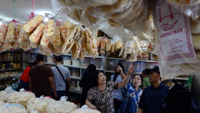 Bingung harus bawa oleh-oleh apa usai berkunjung dari Lampung? Intip beberapa oleh-oleh khas Lampung yang dipilih CNNIndonesia.com.