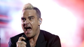 Ke Piala Dunia, Robbie Williams Disebut 'Jual Jiwa' ke Rusia