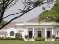 Ikuti Imbauan Anies, Istana Presiden Tiadakan Salat Jumat