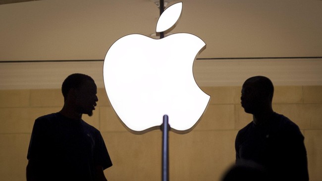 Saham Apple anjlok saat penjualannya meningkat di China, yang diprediksi mencapai US$ 13,23 miliar, naik lebih dari dua kali lipat dari tahun sebelumnya.