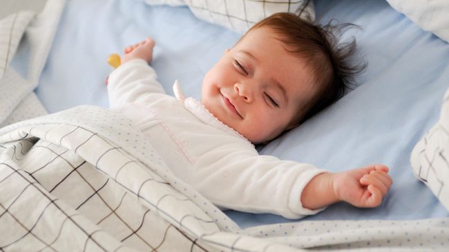 Anak harus juga dibantu untuk meringankan beban stresnya sendiri salah satunya dengan menjaga kecukupan waktu tidur yang berkualitas.