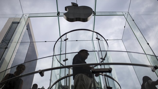 Apple resmi merilis iOS 13 dan iPadOS beta pertama hari ini Selasa (25/6) untuk uji coba publik.