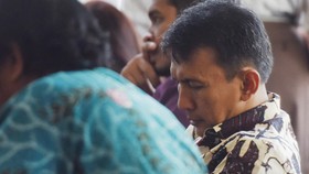 Istri Muda Gubernur Gatot Ongkosi OC Kaligis ke Medan