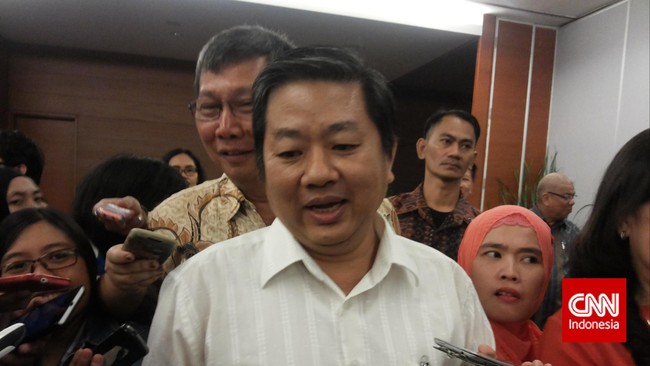 Pelaku usaha meminta masing-masing kubu calon presiden untuk tidak mengembuskan isu-isu tendensius selama pekan pemilihan umum (Pemilu) 2019.