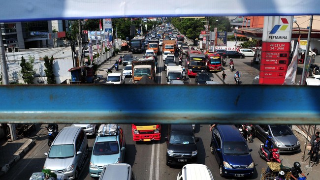 Penggunaan mobil dinas untuk mudik dan pemberian cuti setelah lebaran bertentangan dengan Peraturan dan Surat Edaran Menteri PAN-RB.