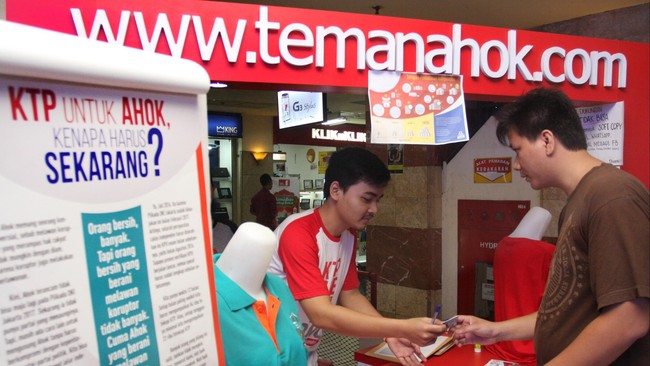 Kendaraan politik untuk membawa Gubernur Ahok kembali menduduki jabatan DKI 1 masih belum dipastikan. Pemberi KTP tak setuju jika Ahok diusung partai politik.