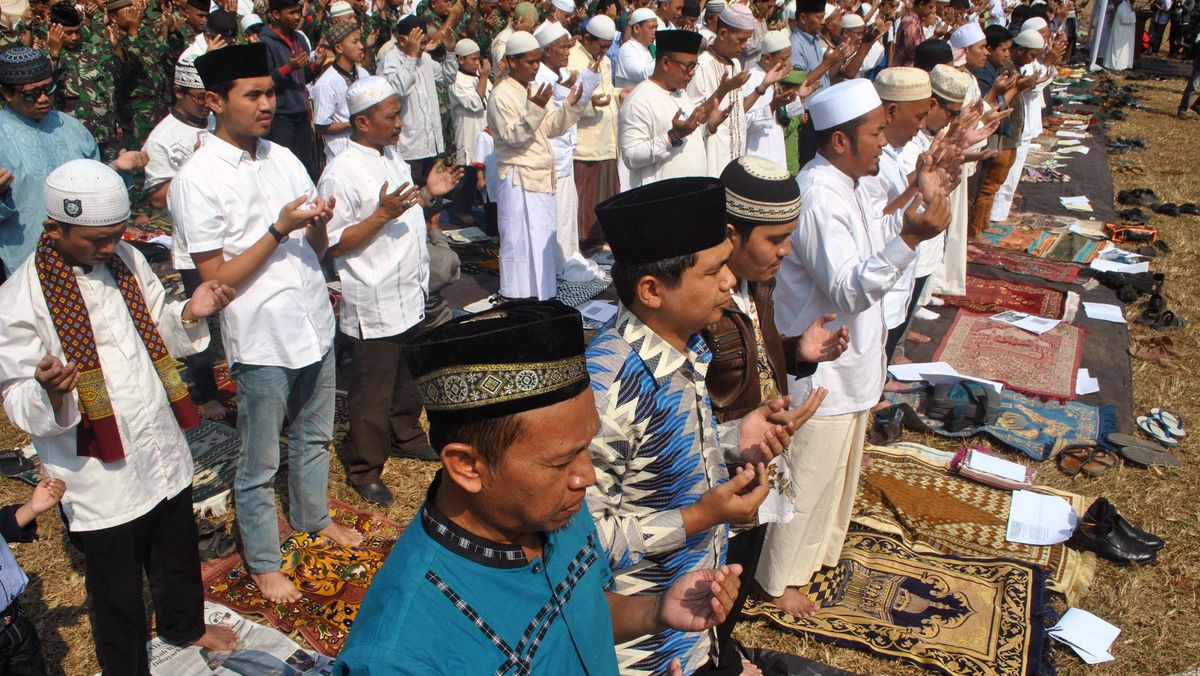 Bacaan Doa Sholat Istisqo Latin dan Artinya agar Hujan Segera Turun