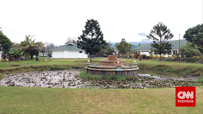 Penegak hukum dan Bupati Jayawijaya (Wamena) memiliki cara khusus menghukum pemabuk. Mereka diceburkan ke Kolam Taubat.