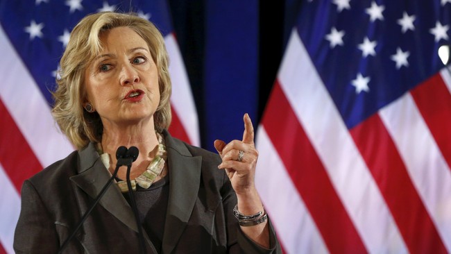 Calon kuat pemenang nominasi calon presiden partai Demokrat Hillary Clinton mengakui skandal email pribadi tidak bisa sepenuhnya dikendalikan.