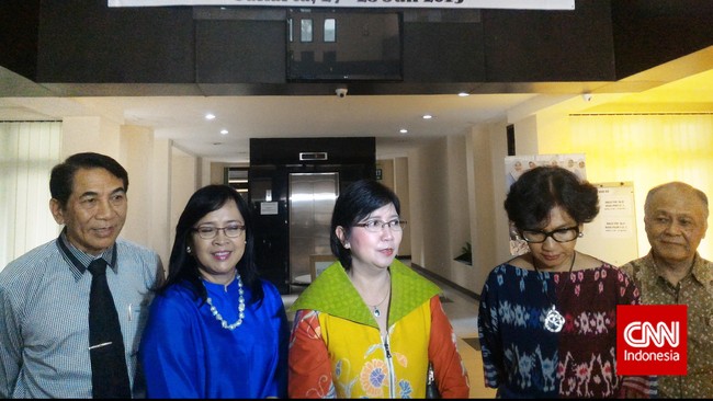 Pansel calon pimpinan KPK mencari sosok pimpinan yang berani, mampu bekerjasama secara kolektif kolegial dan kompak dalam menjalankan tugas.