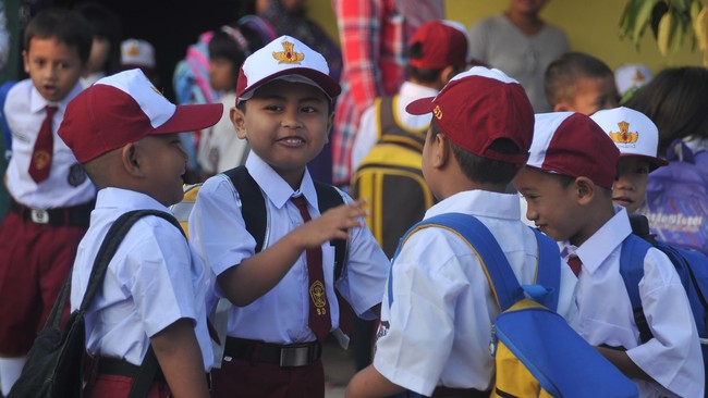 Realisasi dana BOS mencapai Rp9,8 triliun hingga Februari 2020. Penyaluran dilakukan lebih cepat dibandingkan periode sebelumnya.